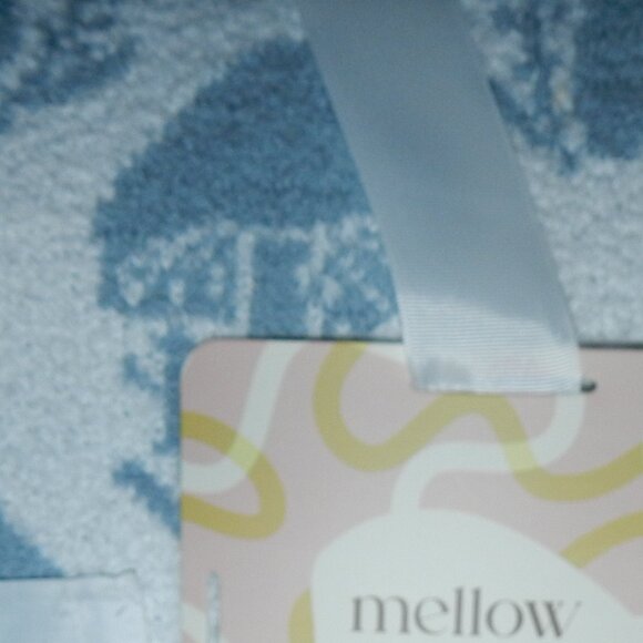 Mushrooms Soft & Cozy Feather Yard Oversized Throw 90" X 90" 🆕📦⌚🏃🏻💨⚡🚚 - Picture 8 of 13